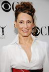 Laurie Metcalf photo
